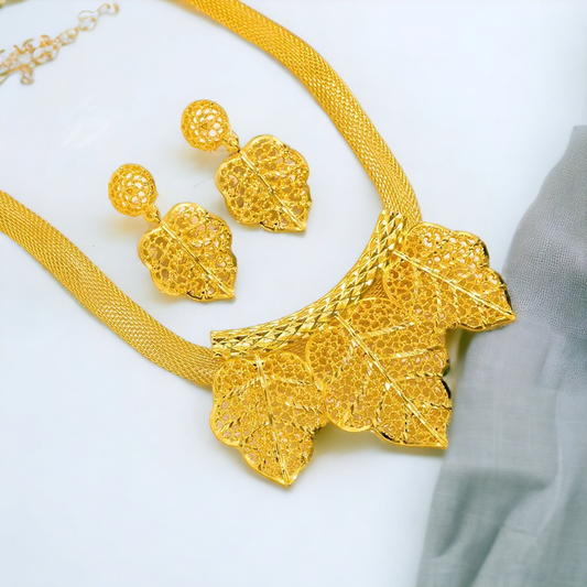 Bijoux luxueux style feuille